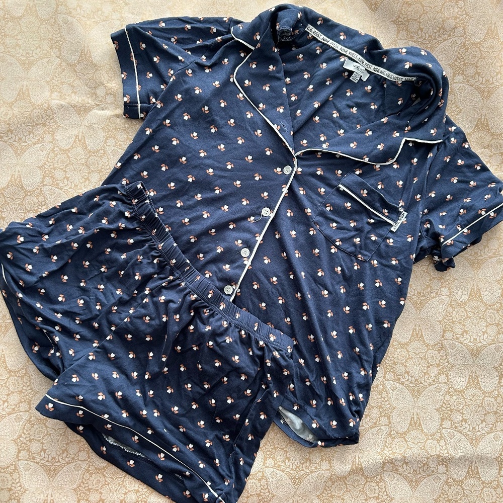 Nine West Shorts Pajama Set